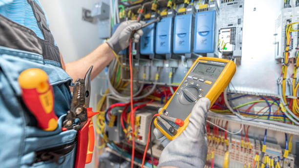 Best Emergency Electrical Repair  in Pinehurst, MA